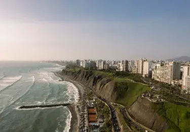 Scenic ocean view from Barranco, Lima’s coastal and bohemian district | Andean Tavel Experience Scenic ocean view from Barranco, Lima’s coastal and bohemian district | Andean Tavel Experience